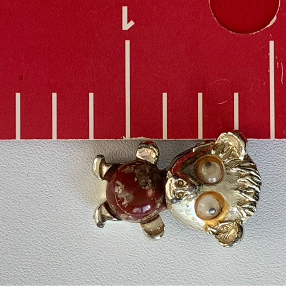 Jelly Belly Google Eyes Brooch. - Picture 4 of 6